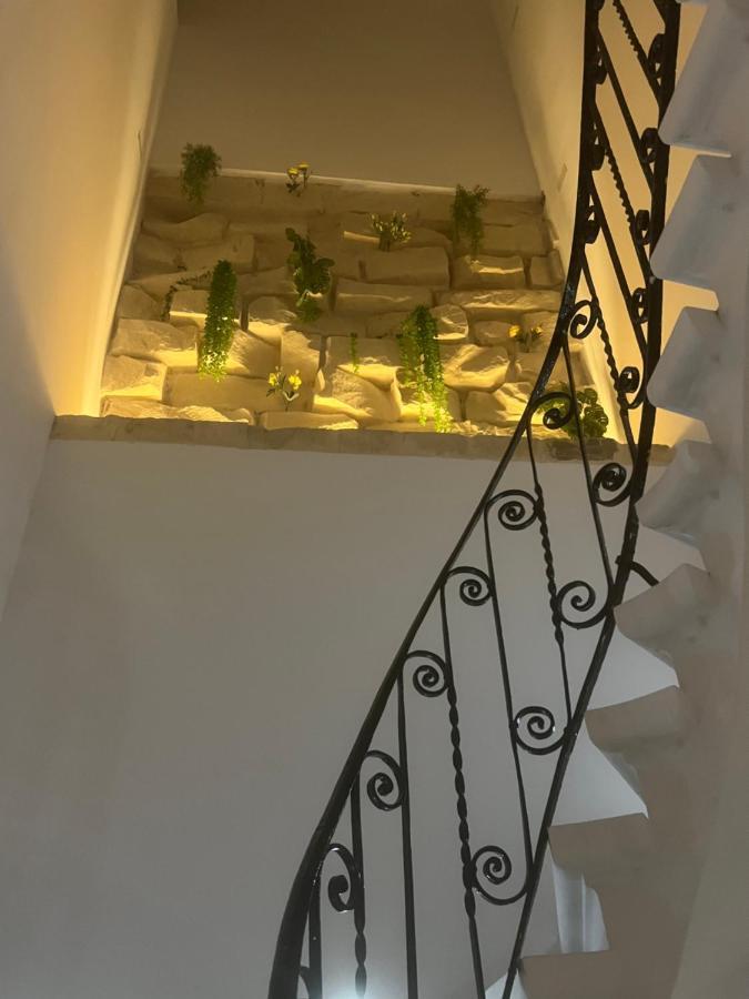 Entire Luxury Sliema Townhouse Steps From Beach Экстерьер фото